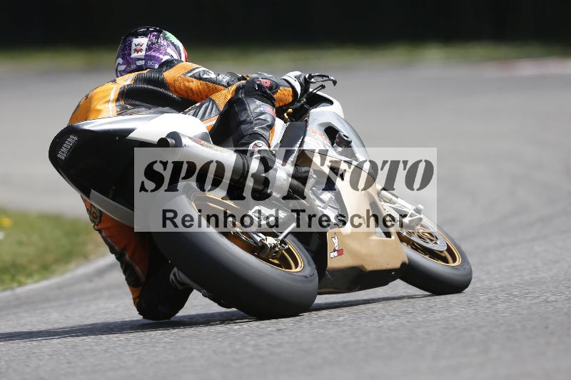 Archiv-2025/05 14.04.2025 Plüss Moto Sport ADR/Freies Fahren/11